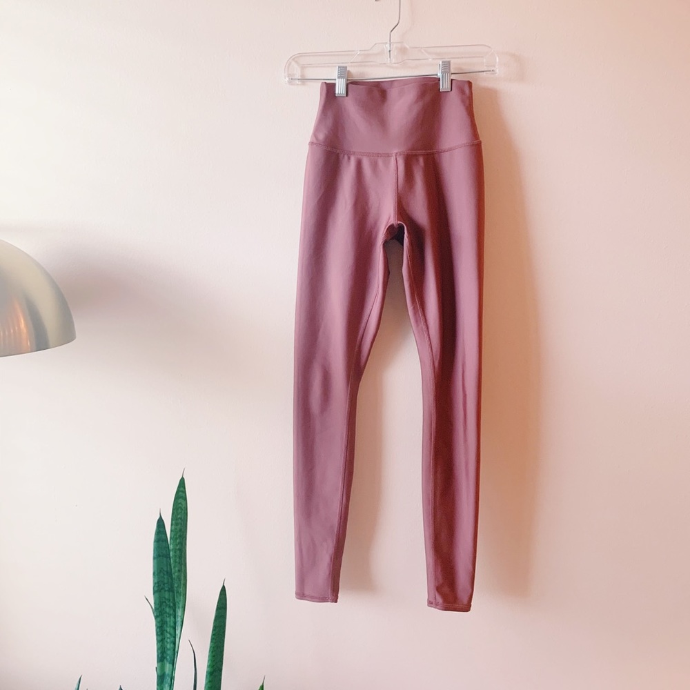 Alo Airlift high waisted workout yoga legging